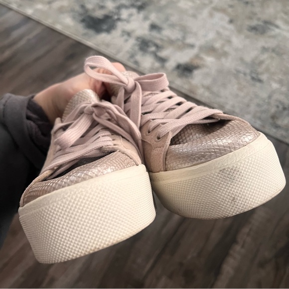 Gola Orchid Viper Blossom Pink Lace-Up Platform Sneakers - Picture 10 of 12